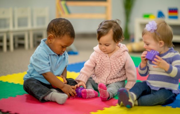 How Many Hours Should a Child Spend at Daycare