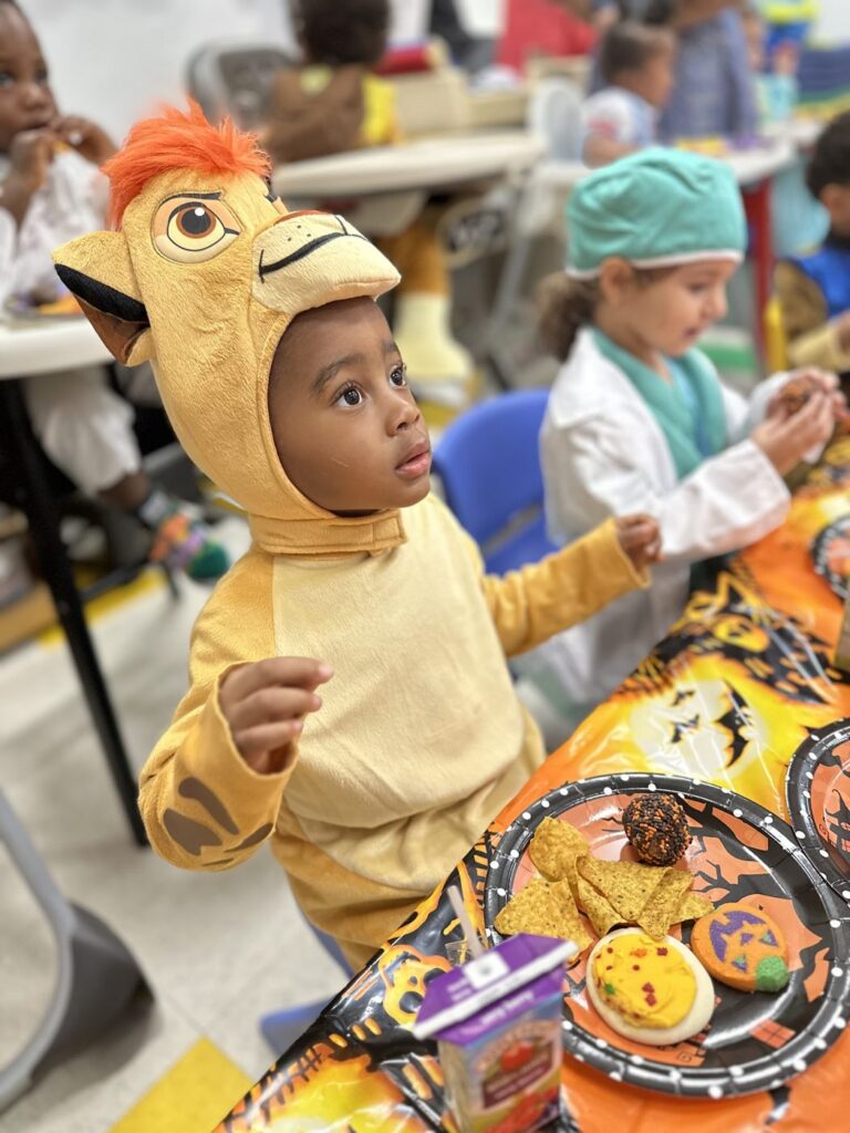 Little Einstein's Academy, E 2nd Ave, Roselle NJ - Dress-up day